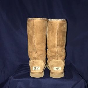 UGG Classic tall chestnut boots size 7 GREAT DEAL!